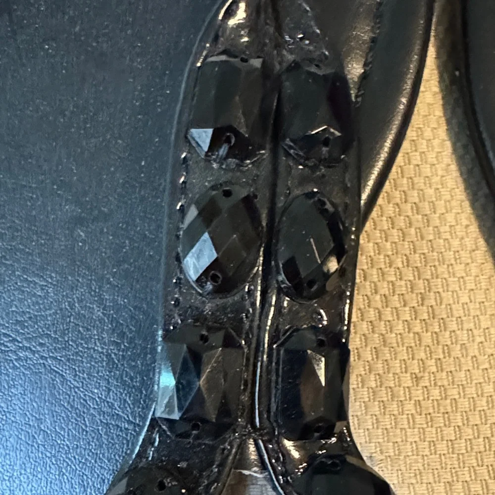 Montego Bay Club Glossy Black Sandals - Picture 2 of 4
